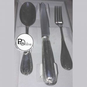 Conjunto de cubiertos de plata. Personal. Cuchara, tenedor y cuchillo. 01