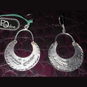 Pendientes de Plata. Media Luna con espigas grabadas. 26mm x 32mm.