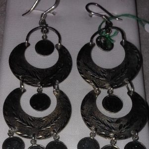 Pendientes de plata 2 medias lunas y 5 monedas. 25mm x largo 65mm.