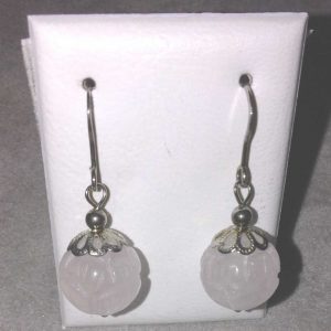 Pendientes de plata. Bolas de Cuarzo Rosa tallado 12mm bajo casquilla.